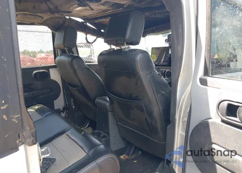 2010 Jeep Wrangler Unlimited Sahara из США, поврежденный, VIN 1J4HA5H15AL208413